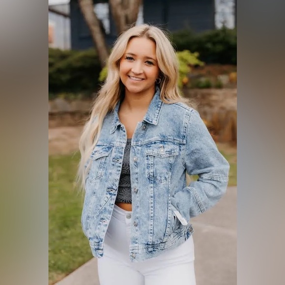 We The Free Free People Oversized Light Blue Denim Button Up Jacket Sz Large - Picture 1 of 5